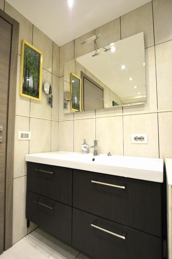 Suite Mimosa Con Piscina - Affitti Brevi Italia Sirmione Exterior foto